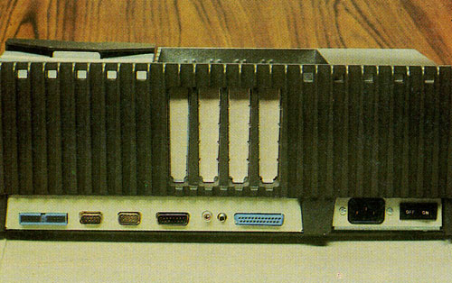 Parte de atrás del Apple III